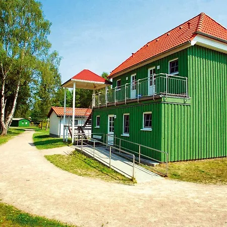 Djh Born-ibenhorst Hostel Born