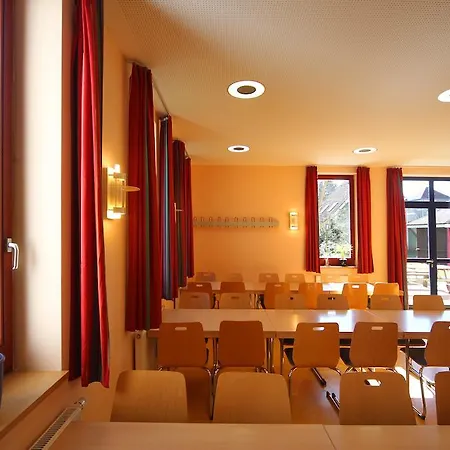 Djh Born-ibenhorst Hostel Born