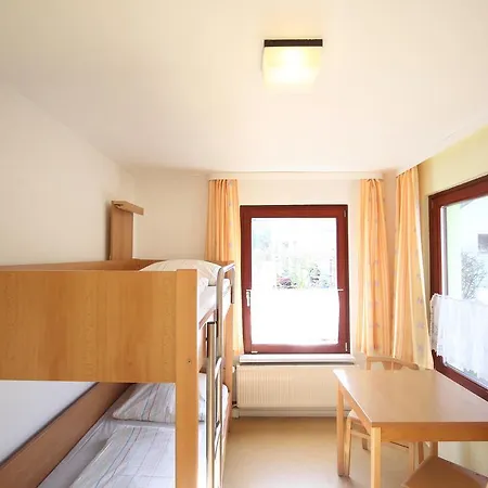Albergue Djh Born-ibenhorst *